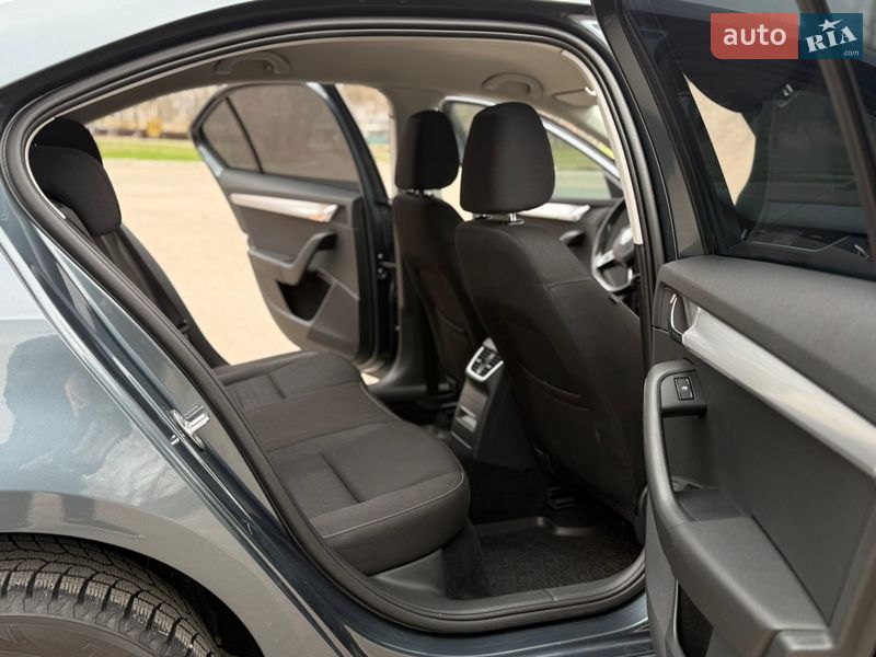 Лифтбек Skoda Octavia 2017 в Александрие фото 18 Лифтбек Skoda Octavia 2017 в Александрие