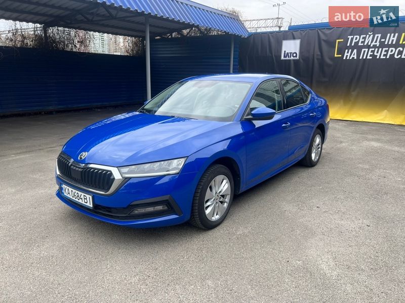 Лифтбек Skoda Octavia 2021 в Киеве