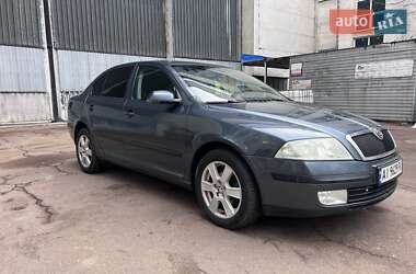 Лифтбек Skoda Octavia 2004 в Киеве