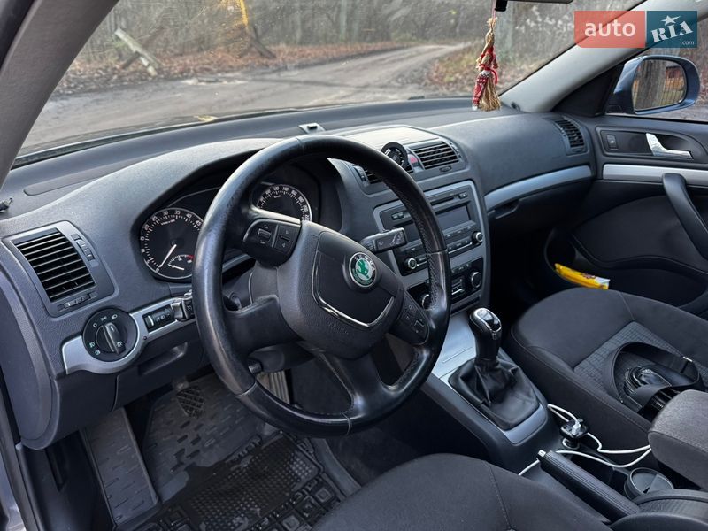 Універсал Skoda Octavia 2011 в Києві фото 14 Універсал Skoda Octavia 2011 в Києві