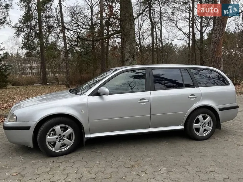 Skoda Octavia 2003 VIN TMBGL41U648731196 фото оголошення 8 з 38