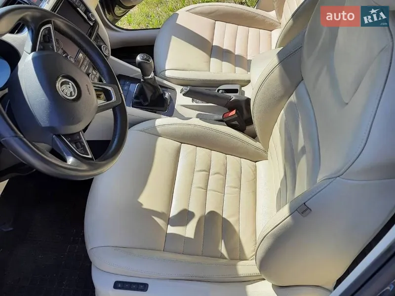 Skoda Octavia 2015 VIN TMBAG9NE4G0114473 фото оголошення 23 з 70