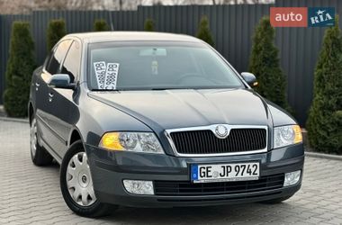 Ліфтбек Skoda Octavia 2004 в Самборі