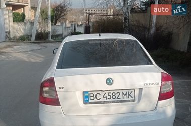 Ліфтбек Skoda Octavia 2011 в Дніпрі