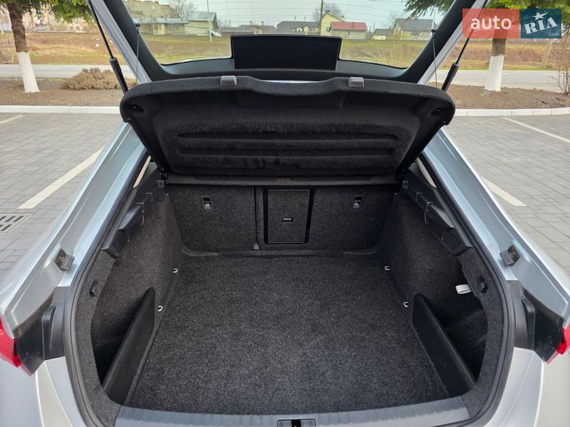 Ліфтбек Skoda Octavia 2024 в Самборі