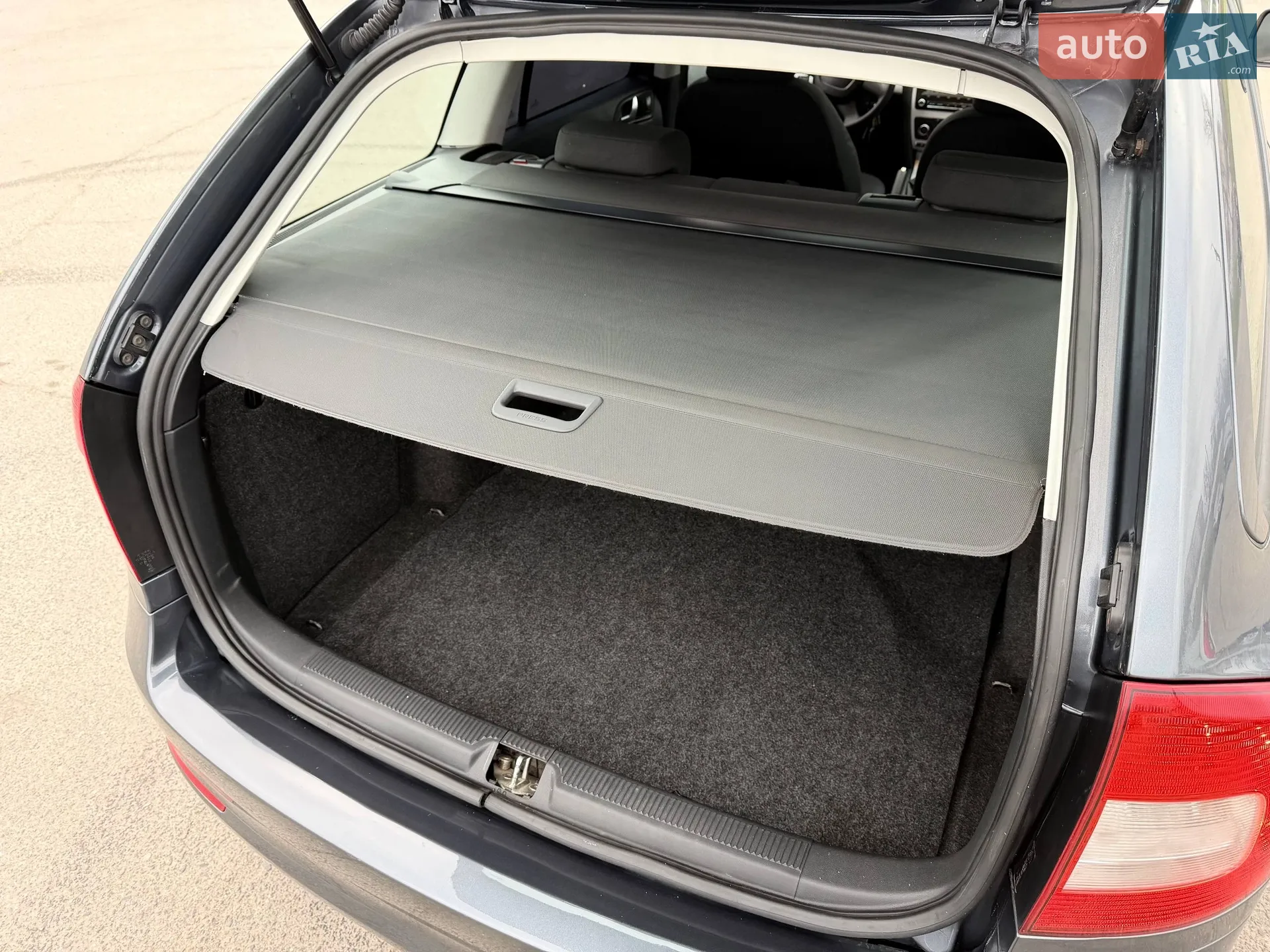 2010 Skoda Octavia - мініатюра 25