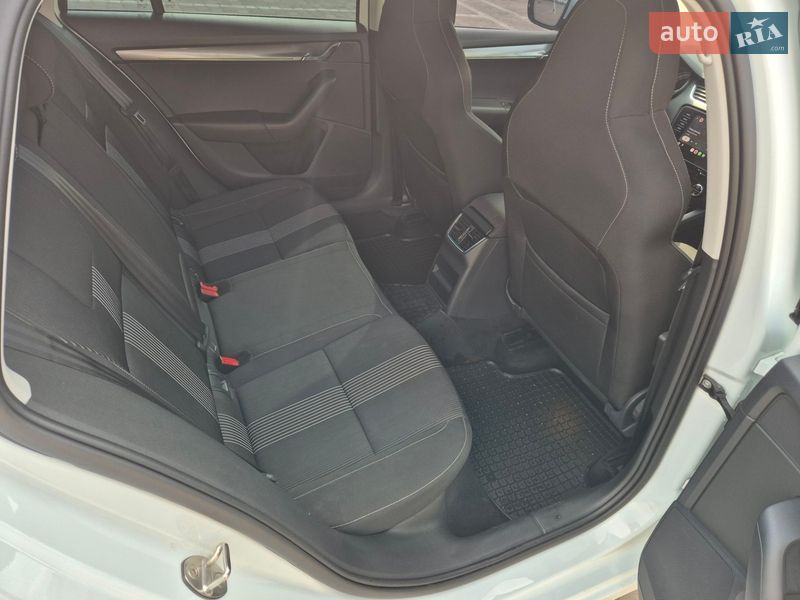 Универсал Skoda Octavia 2018 в Житомире фото 20 Универсал Skoda Octavia 2018 в Житомире