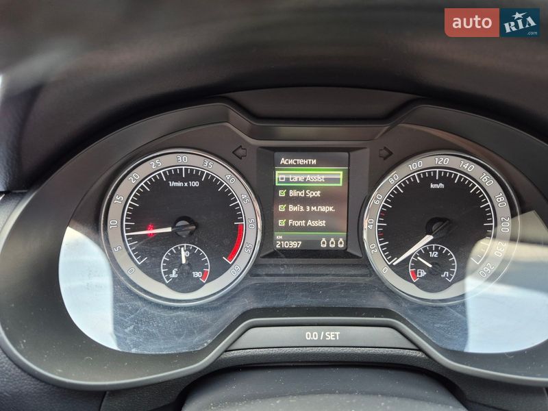 Универсал Skoda Octavia 2018 в Житомире фото 42 Универсал Skoda Octavia 2018 в Житомире