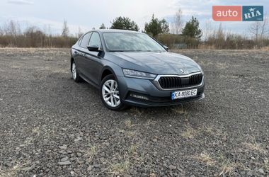 Лифтбек Skoda Octavia 2020 в Ковеле