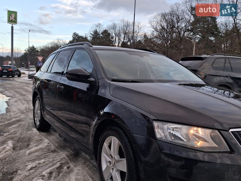Універсал Skoda Octavia 2014 в Новояворівську