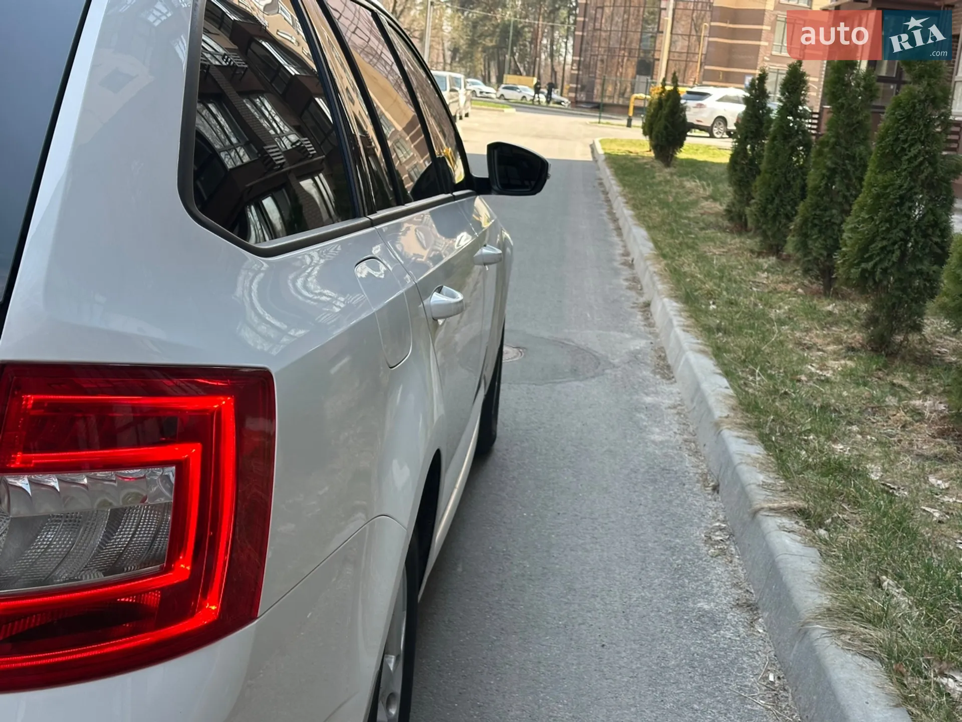 2014 Skoda Octavia - мініатюра 13