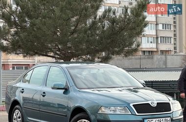 Лифтбек Skoda Octavia 2006 в Николаеве