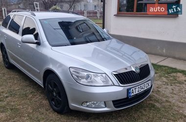 Универсал Skoda Octavia 2011 в Калуше