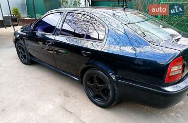 Лифтбек Skoda Octavia 2004 в Захарьевке