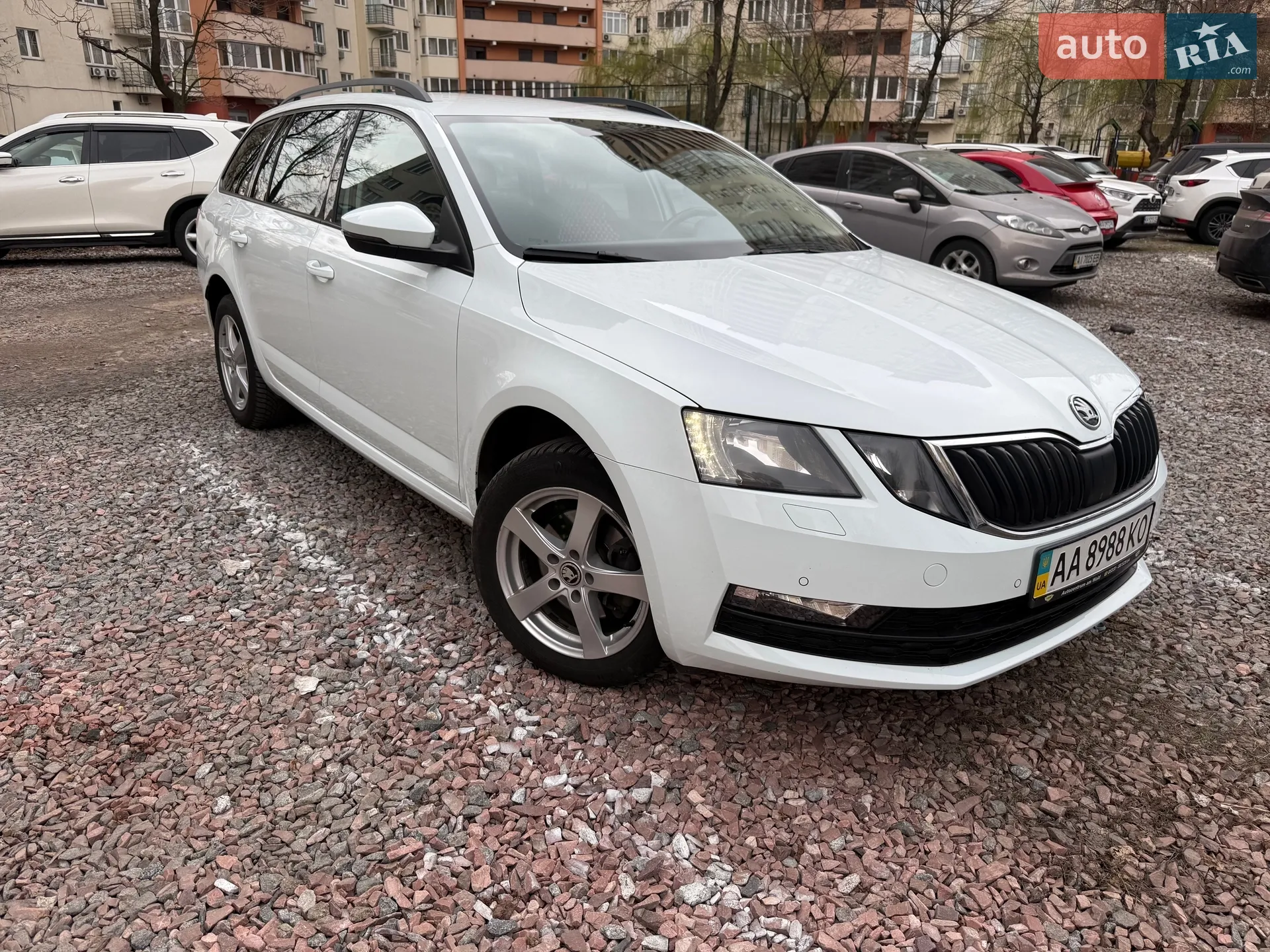 2018 Skoda Octavia - фото 1