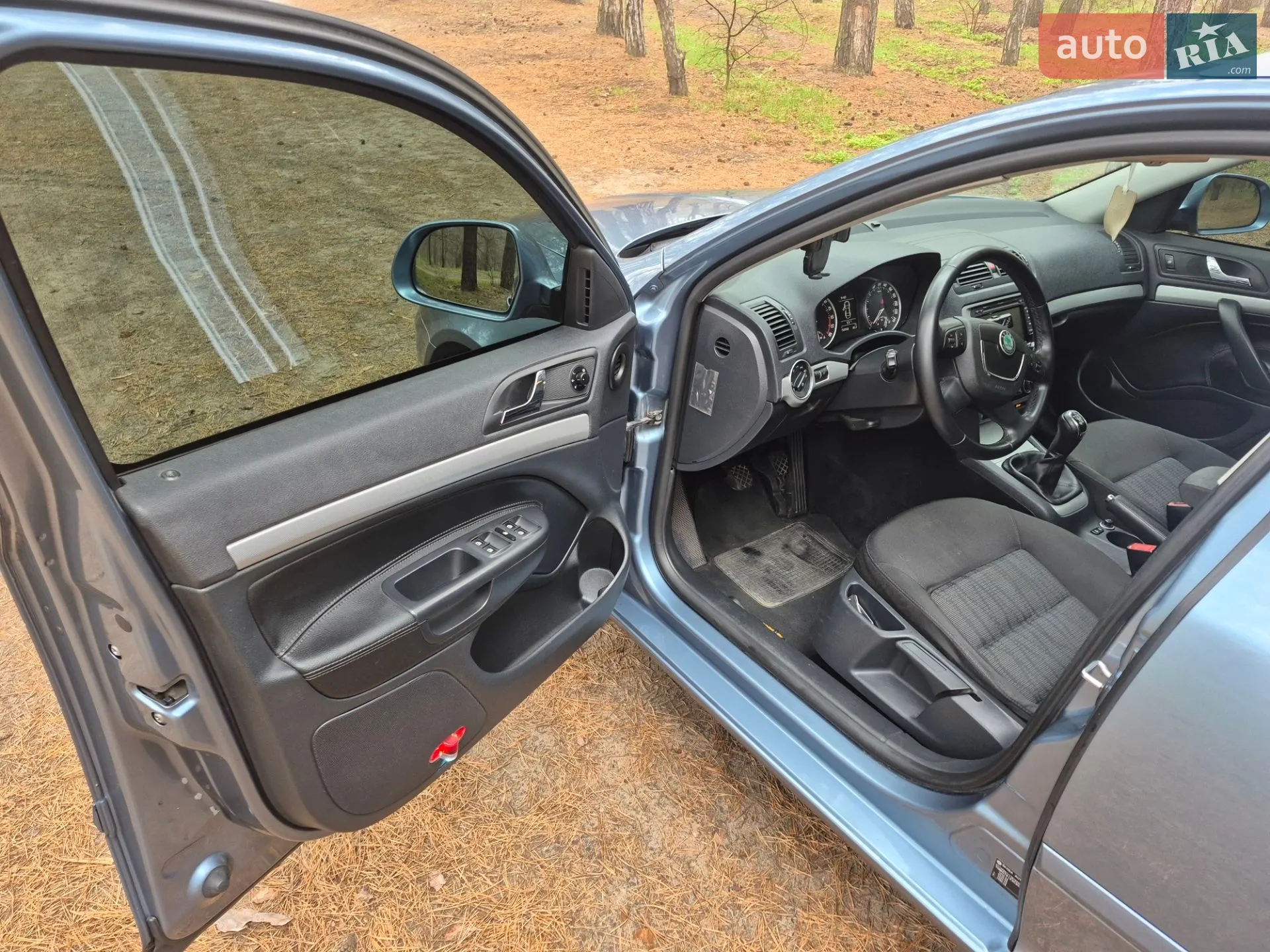 2011 Skoda Octavia - мініатюра 10