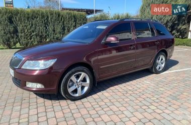 Універсал Skoda Octavia 2010 в Львові