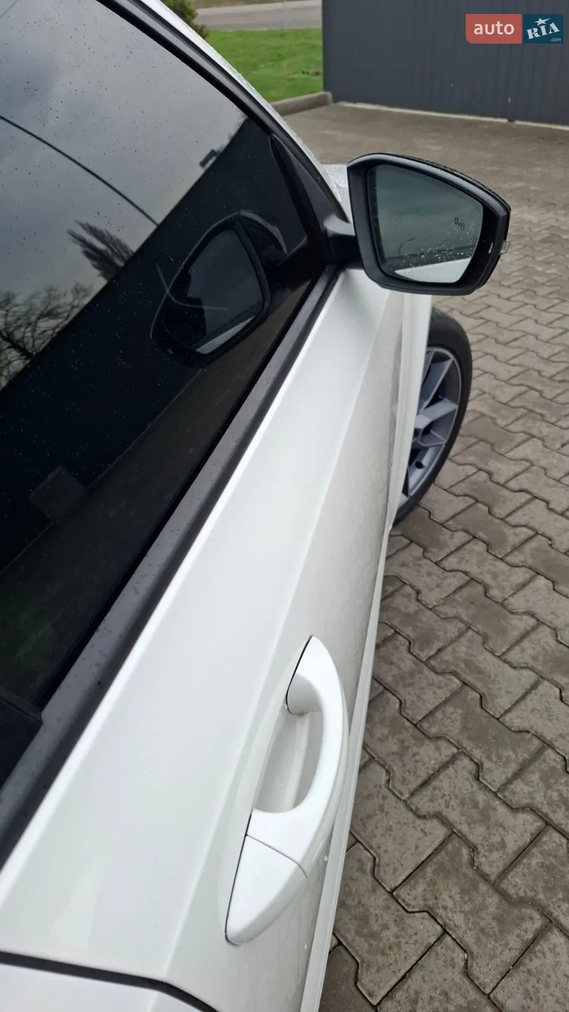 2019 Skoda Octavia - мініатюра 43