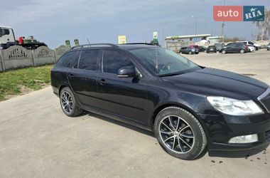 Універсал Skoda Octavia 2012 в Дубровиці