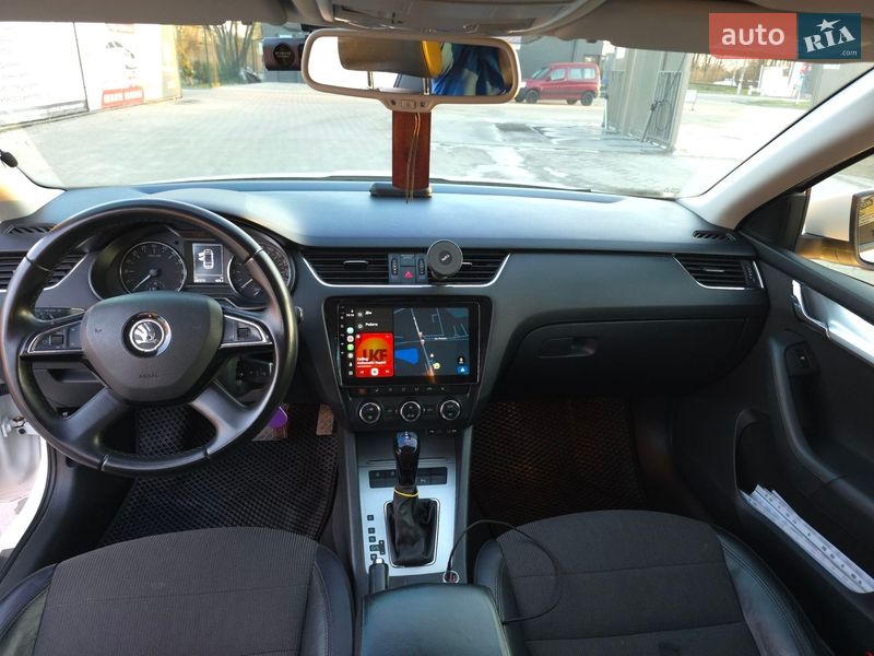 Універсал Skoda Octavia 2014 в Звягелі