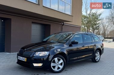 Универсал Skoda Octavia 2014 в Калуше