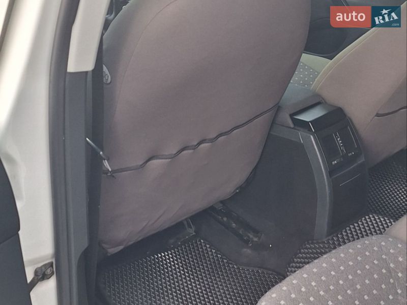 Универсал Skoda Octavia 2012 в Тернополе фото 10 Универсал Skoda Octavia 2012 в Тернополе