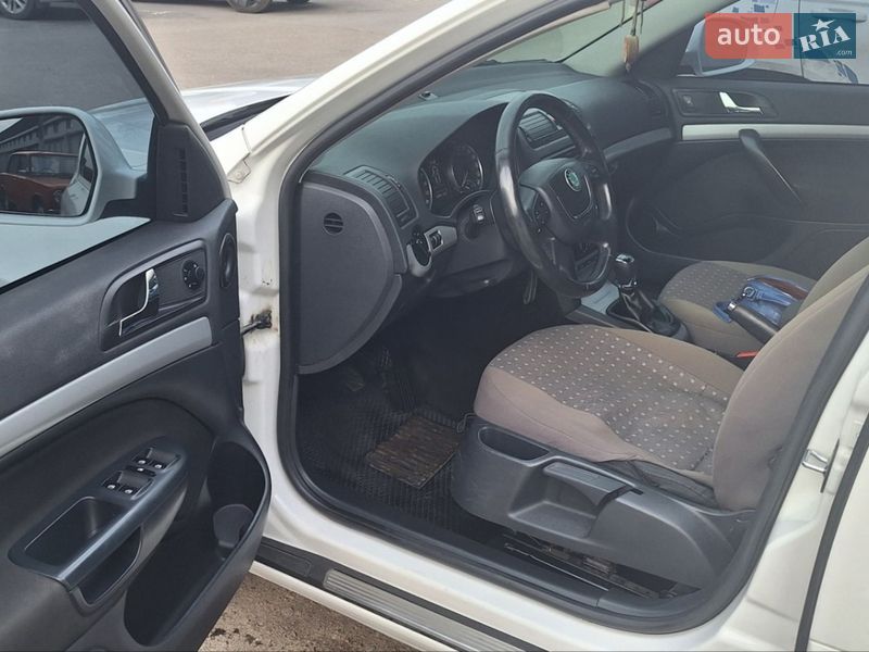 Универсал Skoda Octavia 2012 в Тернополе фото 15 Универсал Skoda Octavia 2012 в Тернополе