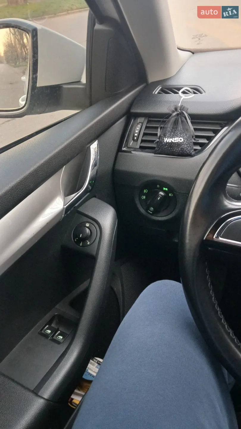 2019 Skoda Octavia - мініатюра 22