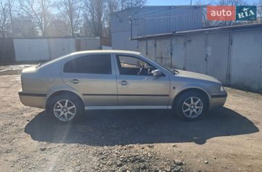 Лифтбек Skoda Octavia 2005 в Киеве