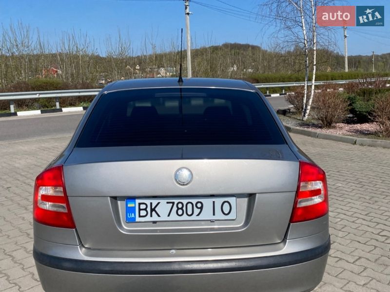 Лифтбек Skoda Octavia 2006 в Ровно фото 8 Лифтбек Skoda Octavia 2006 в Ровно