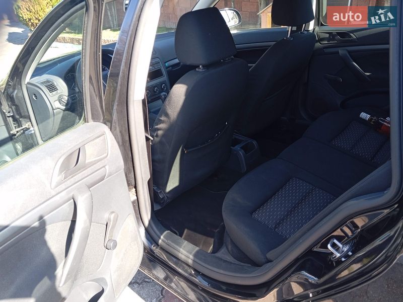 Универсал Skoda Octavia 2009 в Ровно