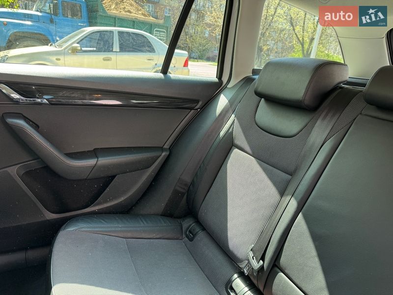 Універсал Skoda Octavia 2019 в Ужгороді