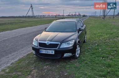 Універсал Skoda Octavia 2012 в Лубнах