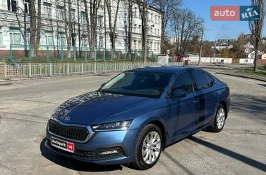 Лифтбек Skoda Octavia 2020 в Киеве