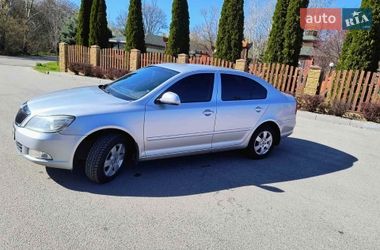 Ліфтбек Skoda Octavia 2012 в Дніпрі