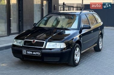 Универсал Skoda Octavia 2001 в Ужгороде