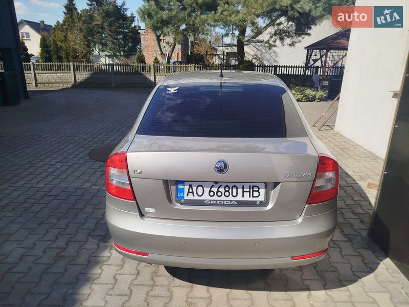 Ліфтбек Skoda Octavia 2009 в Ужгороді
