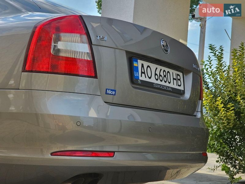 Ліфтбек Skoda Octavia 2009 в Ужгороді