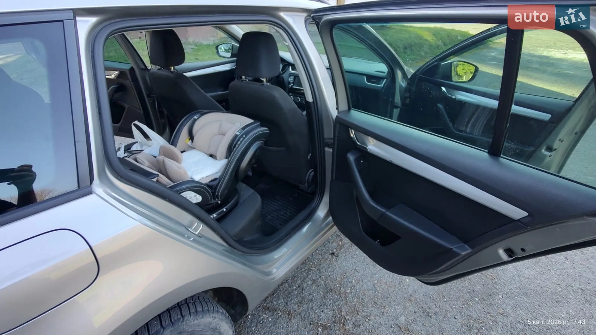 2015 Skoda Octavia - мініатюра 10