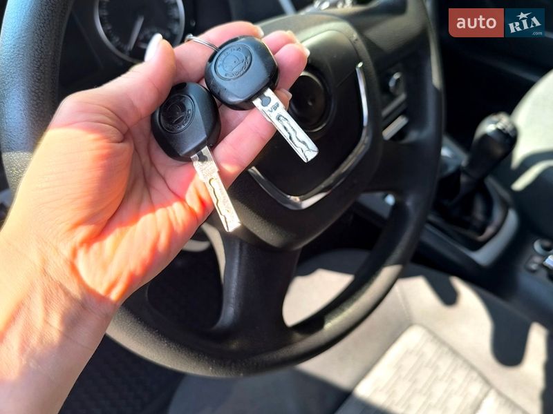 Ліфтбек Skoda Octavia 2010 в Коростені