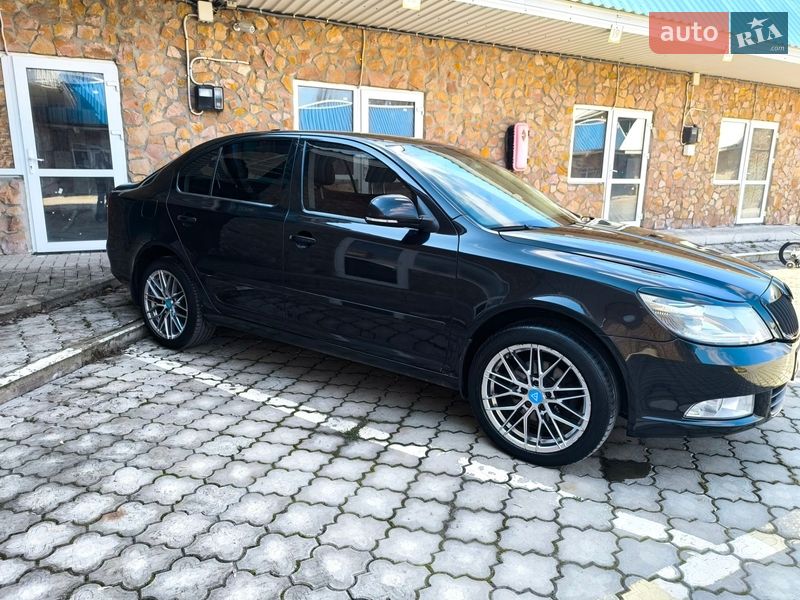 Ліфтбек Skoda Octavia 2010 в Коростені