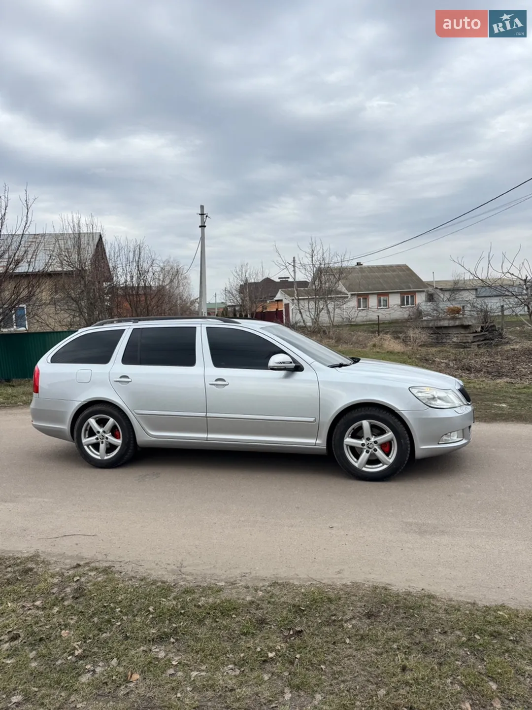 2010 Skoda Octavia - мініатюра 3