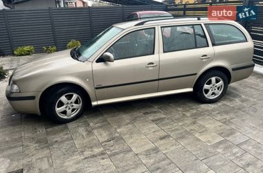 Универсал Skoda Octavia 2005 в Львове