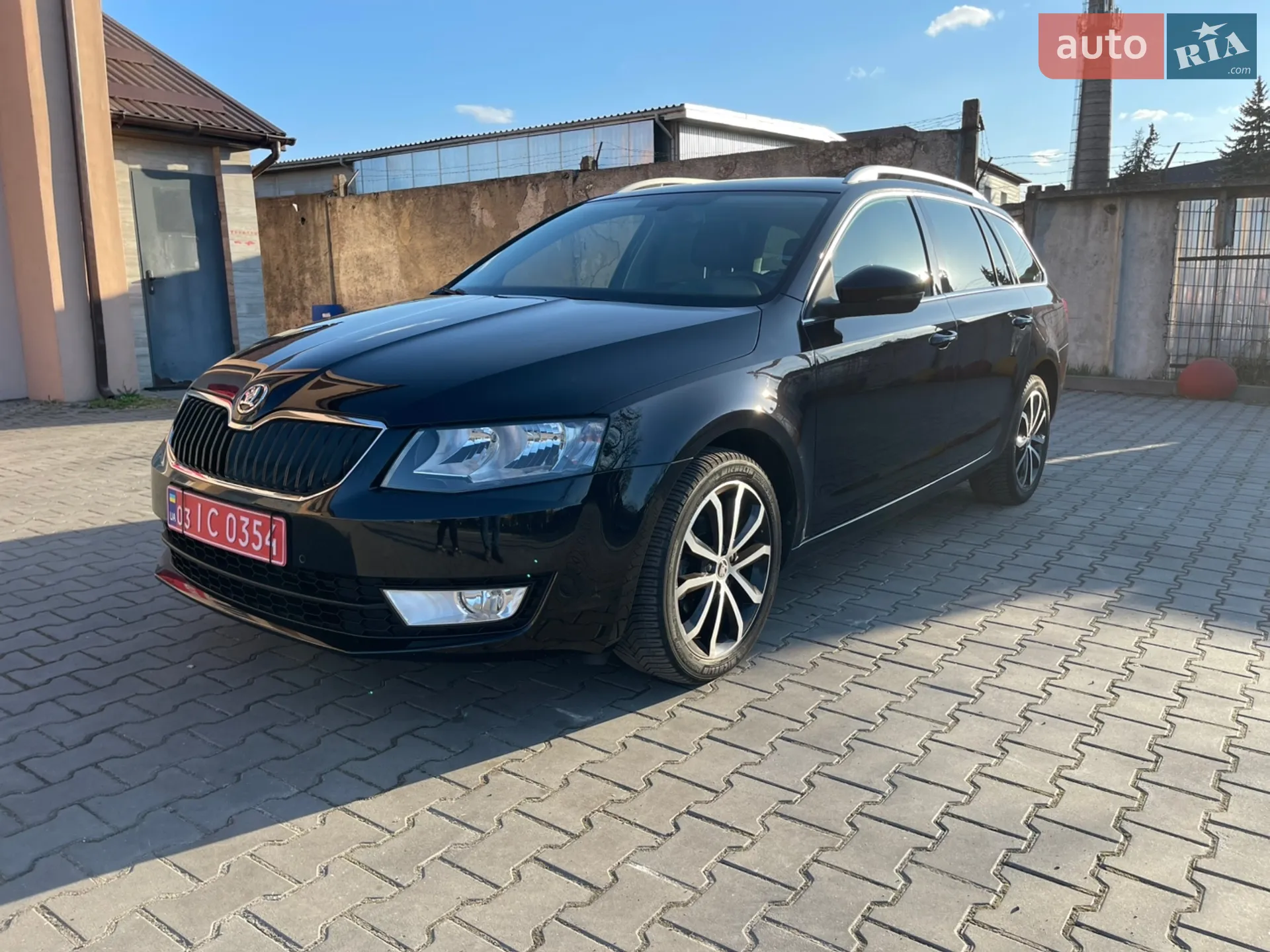 2015 Skoda Octavia - мініатюра 2