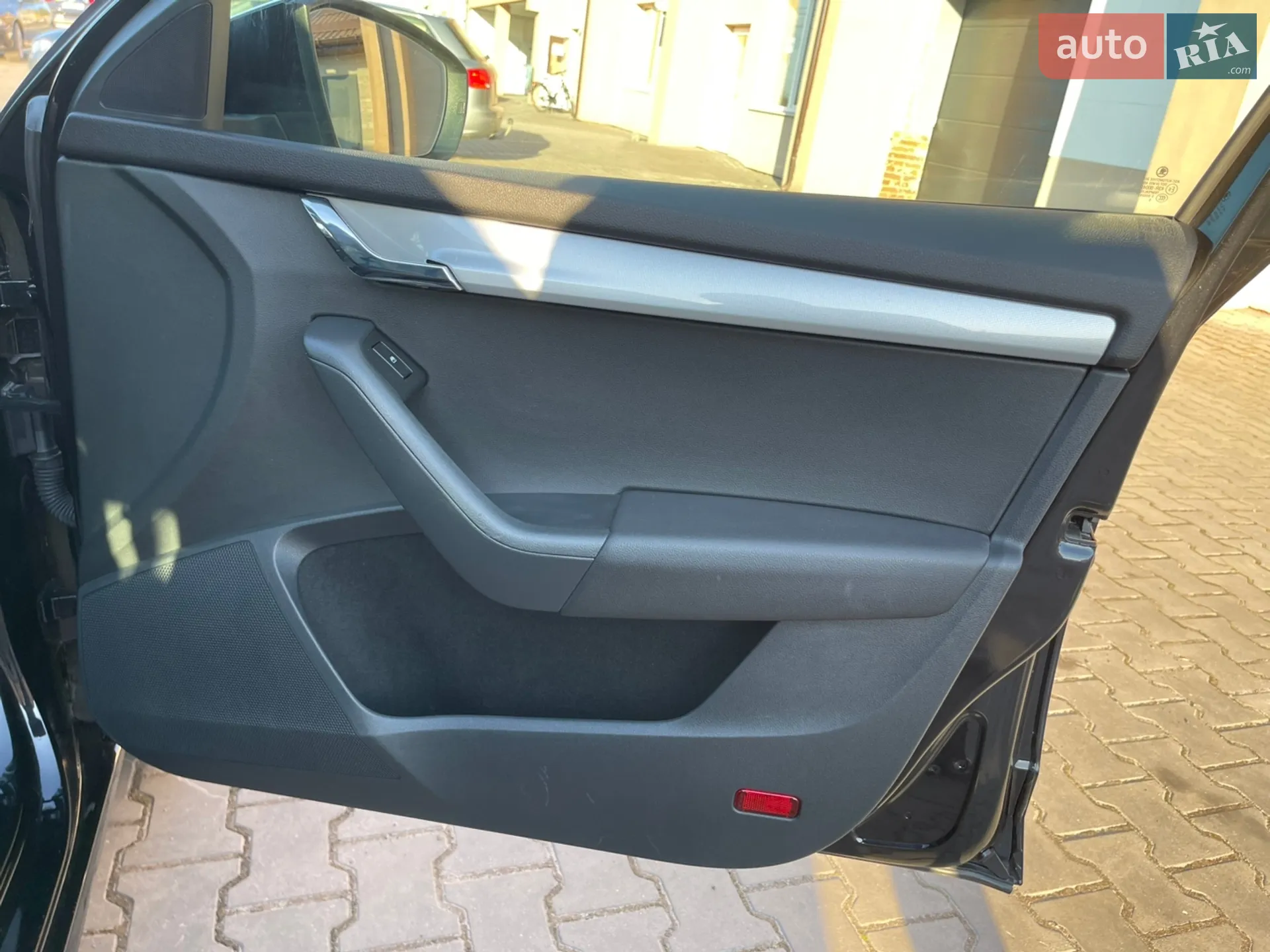 2015 Skoda Octavia - мініатюра 25