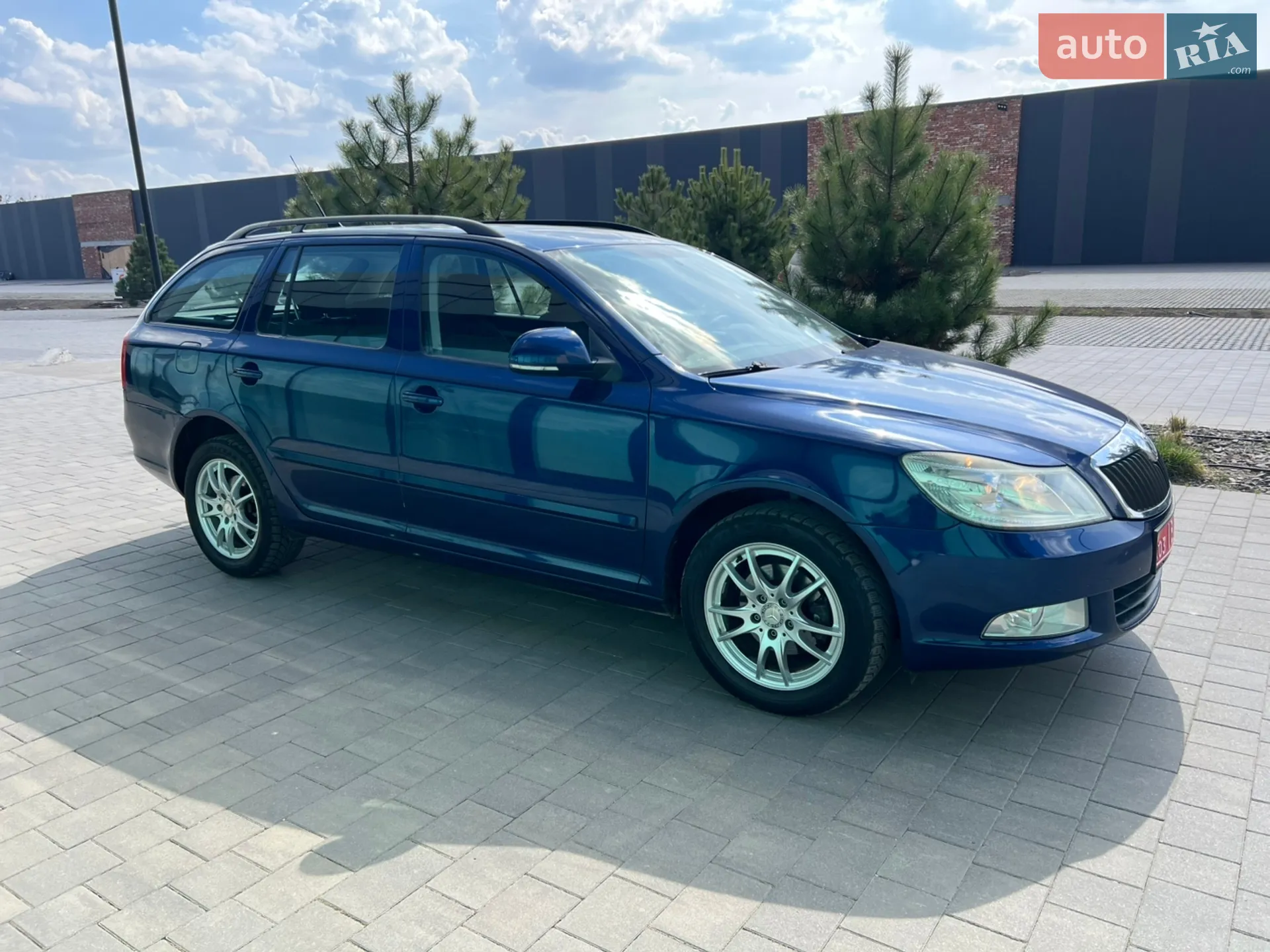 2010 Skoda Octavia - мініатюра 38