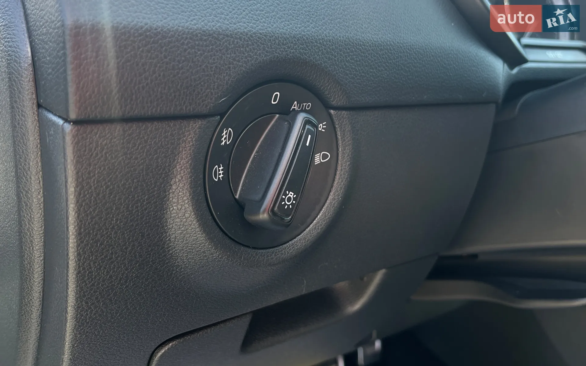 2018 Skoda Octavia - мініатюра 11