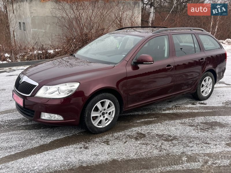 Універсал Skoda Octavia 2009 в Надвірній