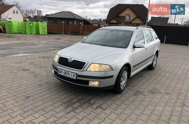 Универсал Skoda Octavia 2006 в Рокитном