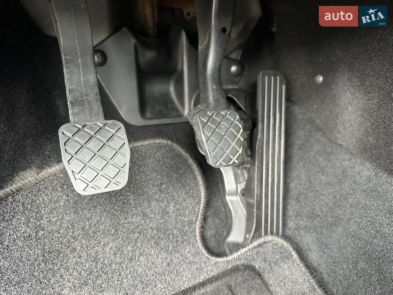 Універсал Skoda Octavia 2008 в Запоріжжі